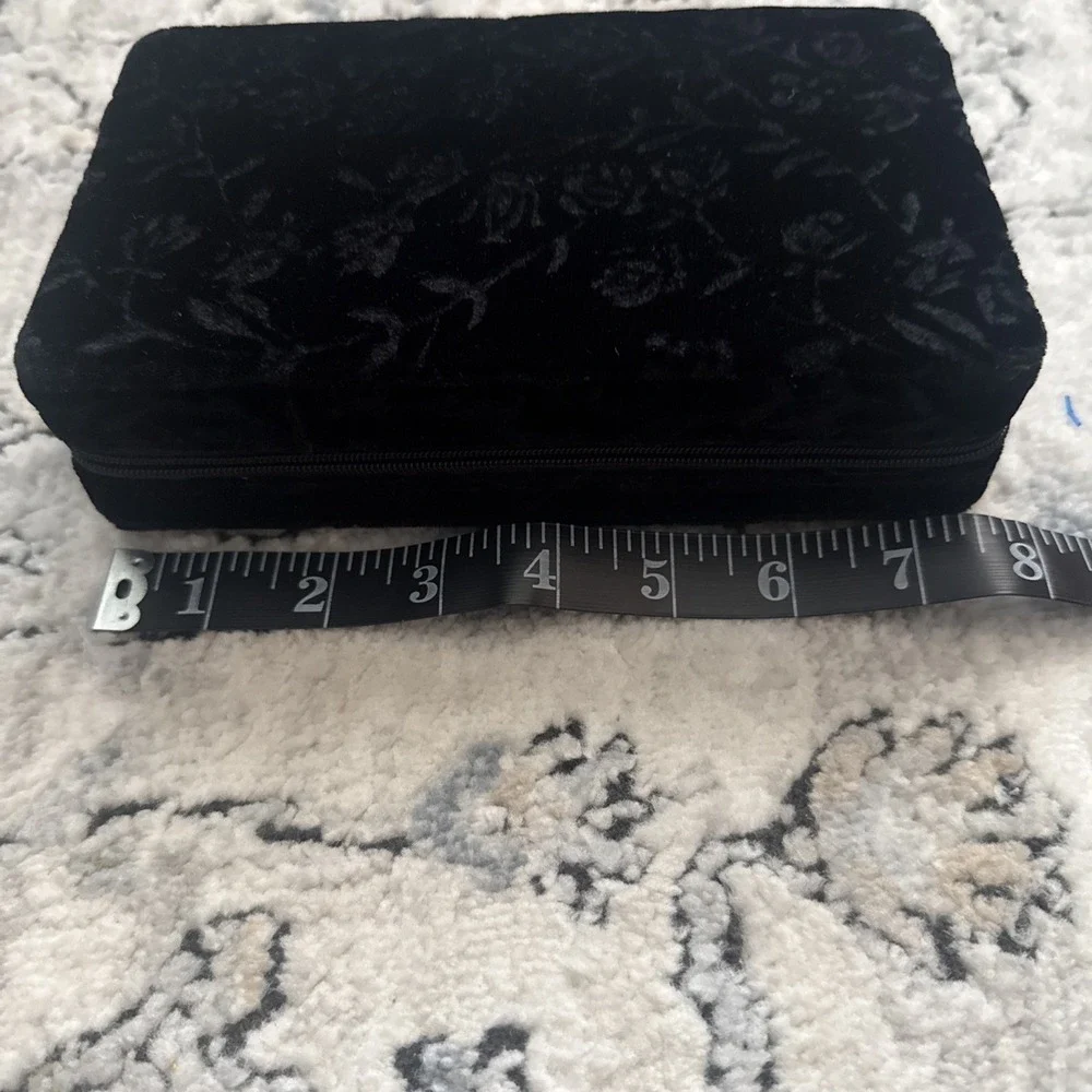 Black Burnt Velvet Clamshell Hard Jewelry Organizer Travel Box Hinged Lid Lined